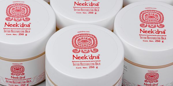 Bálsamo humectante para tatuar Neek'dna Tattoo Moisturizing Balm